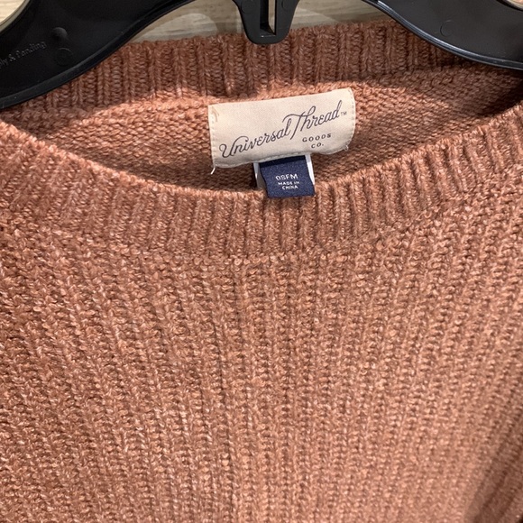 Light brown short sleeve sweater poncho - Picture 2 of 2